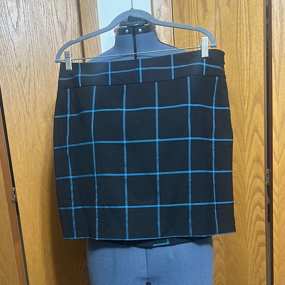 LOFT Black and Blue Grid Pencil Skirt